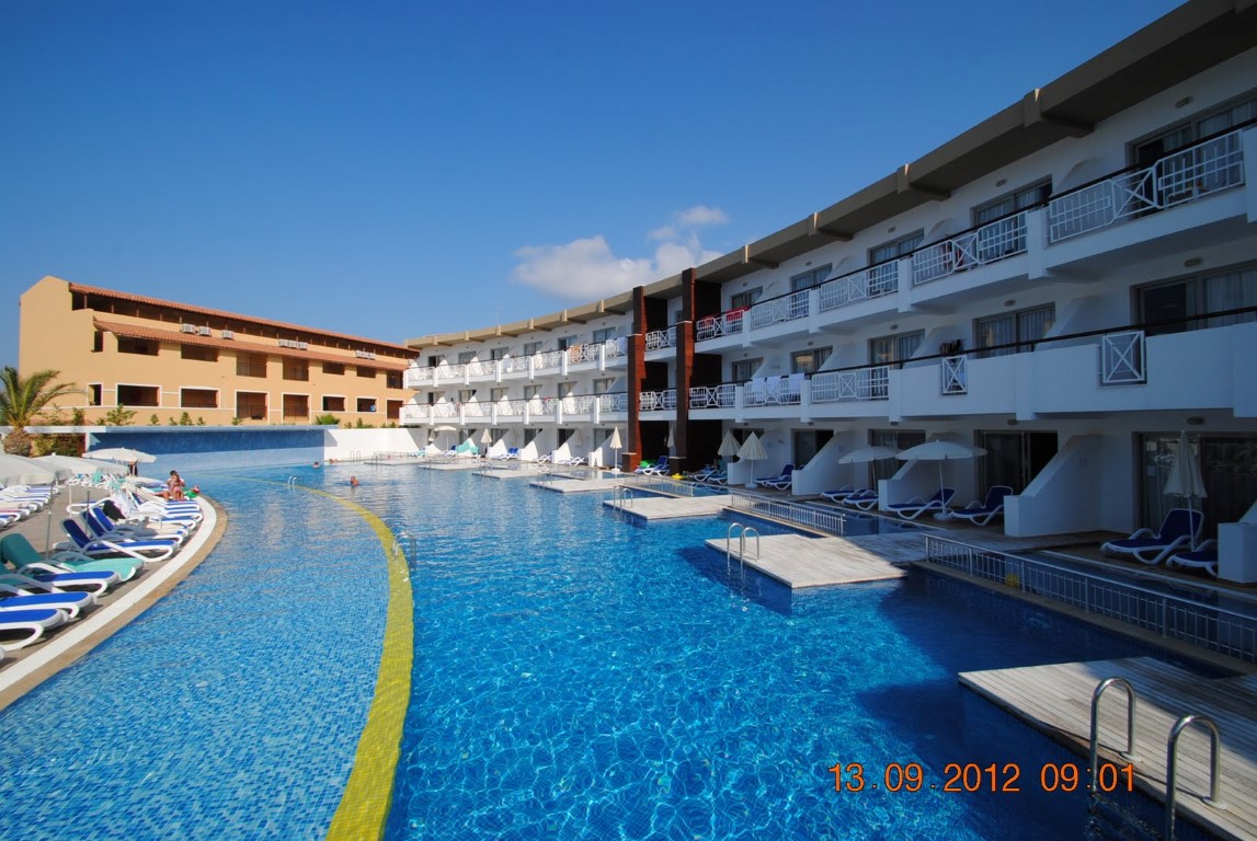 imagini hotel EPHESIA BEACH CLUB KUSADASI